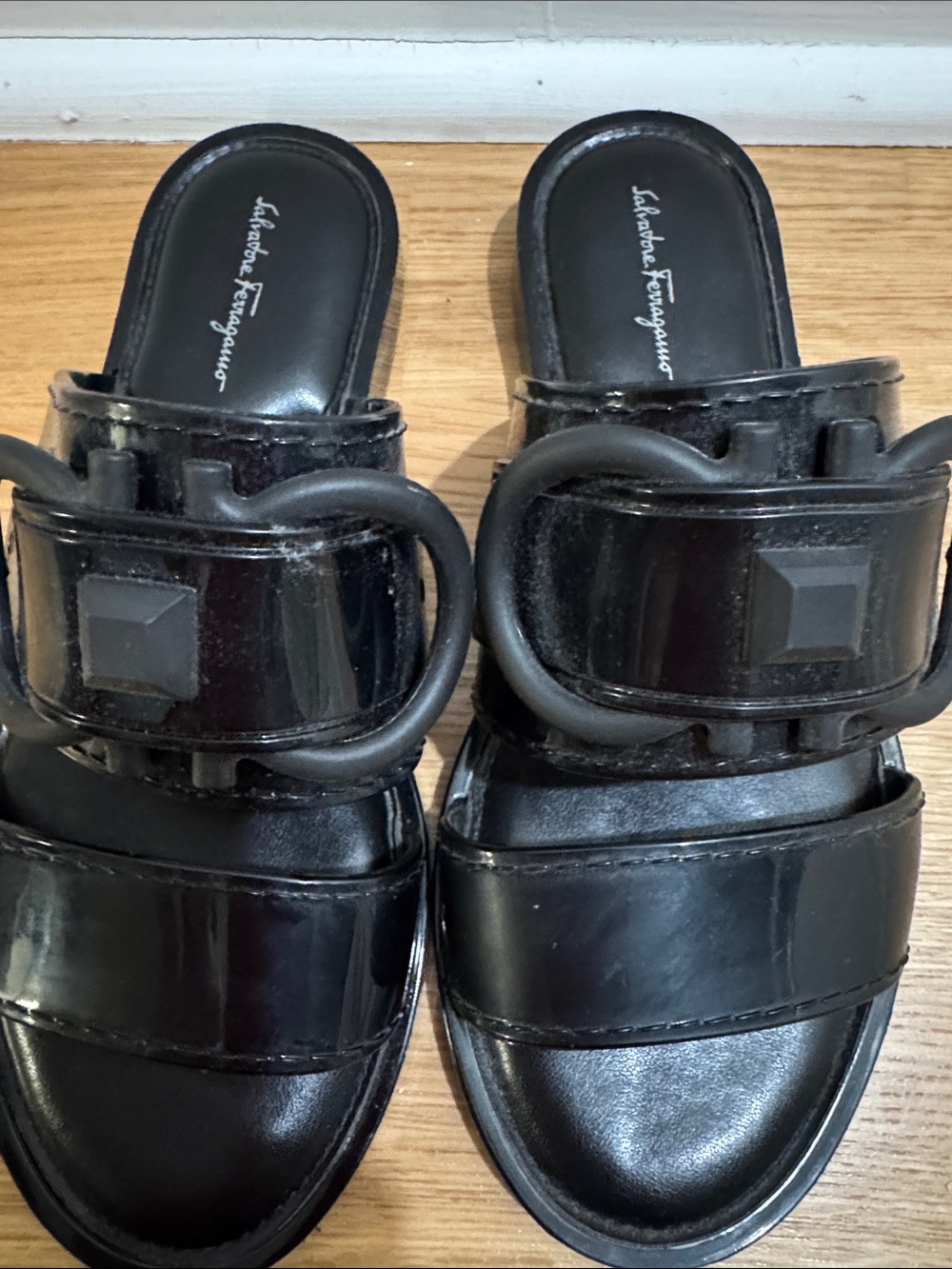 Salvatore Ferragamo Black Leather Buckle Slide Sandals- Sz 6C - Picture 2 of 3